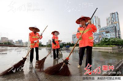 城市美容师_第四届百姓故事摄影大赛