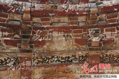 山西盂县发现2座明代古墓图片