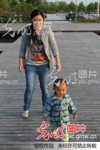 山东正式实施单独两孩政策_新闻