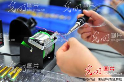 地方gdp总和超过全国gdp_gdp全国排名