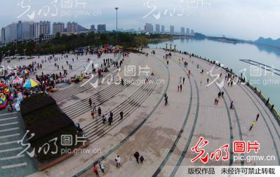 鸟瞰台州最大的生态人工湖:临海灵湖公园