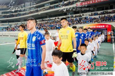 2016年中超联赛第11轮:江苏苏宁1:1杭州绿城_