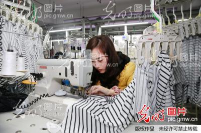 我国经济总量达几万亿元(3)