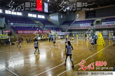 第十四届中国中学生排球联赛在浙江长兴举行_