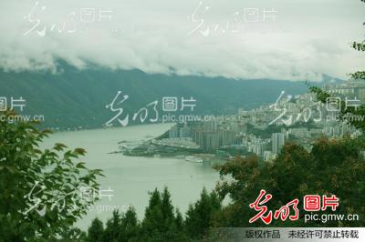 国庆节前5天重庆巫山接待游客50万旅游收入1