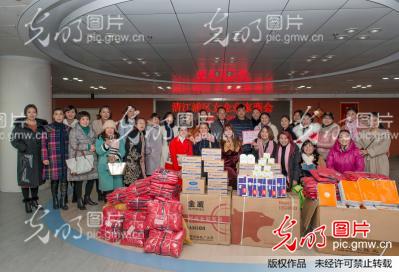 江苏淮安,清江浦区女企业家协会至淮安市儿童